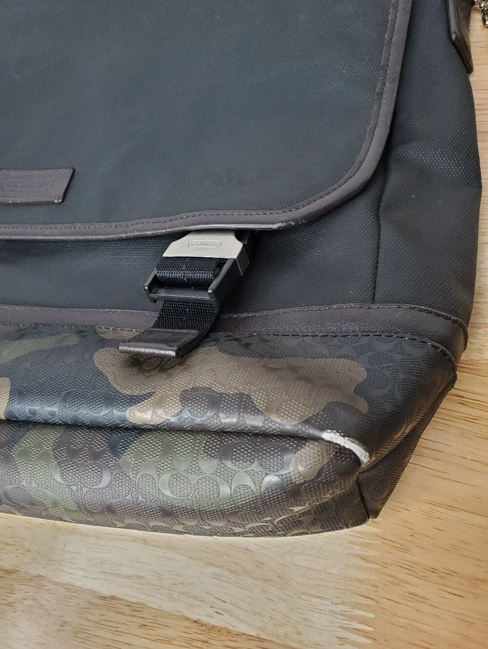 Coach Heritage Signature Messenger Bag Camo Black Mens F70941